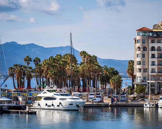 Marbella marina